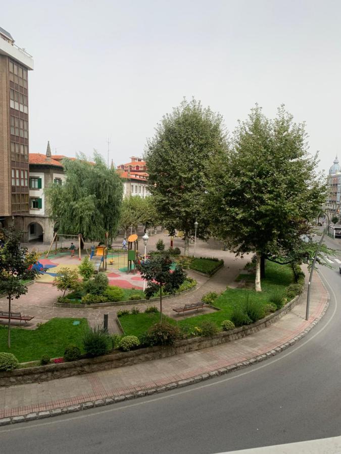 Precioso Piso Con Garaje En El Centro De Castro Urdiales Apartment Bagian luar foto
